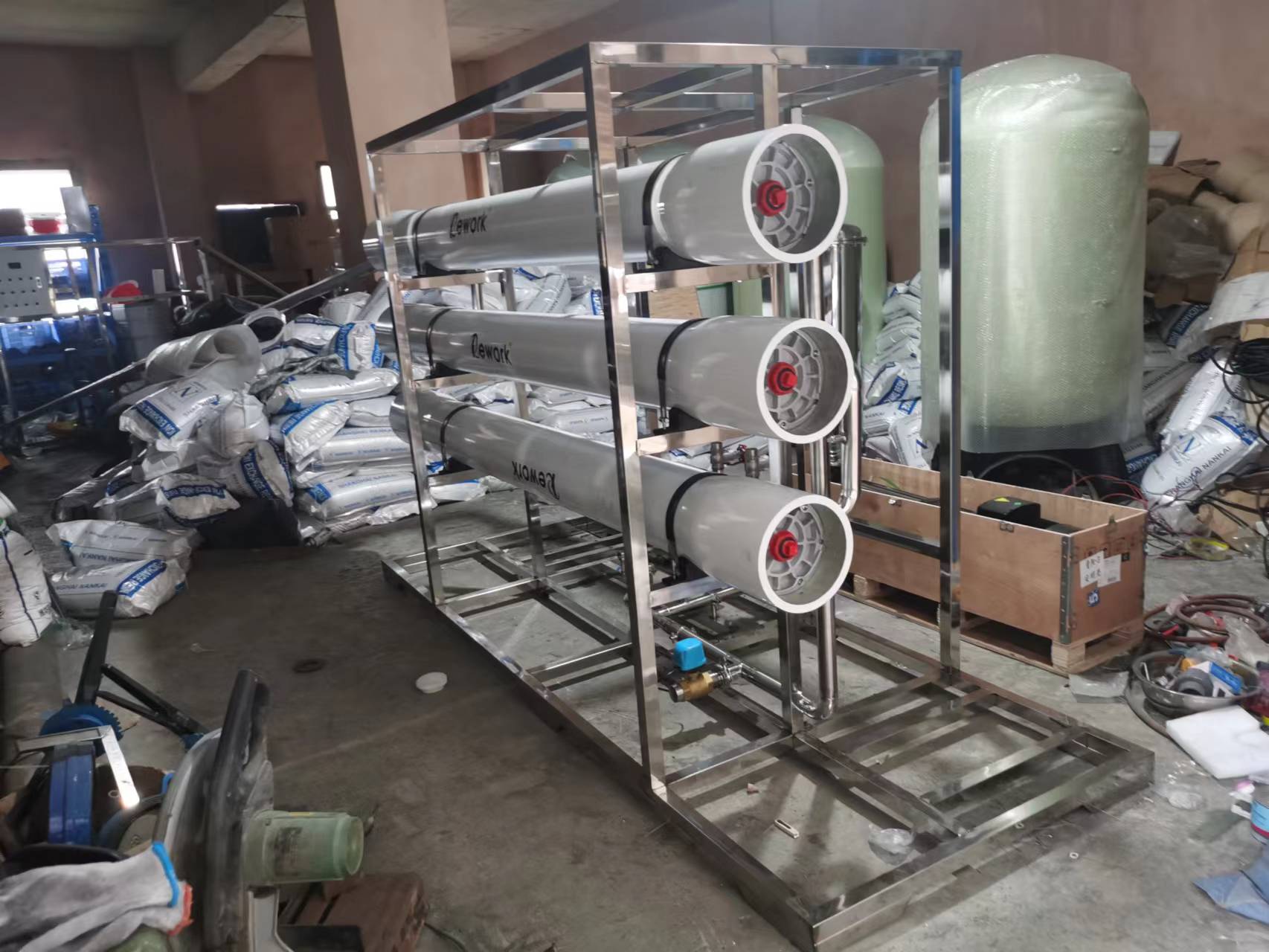 貴陽純水酒廠凈水設備，6噸反滲透設備